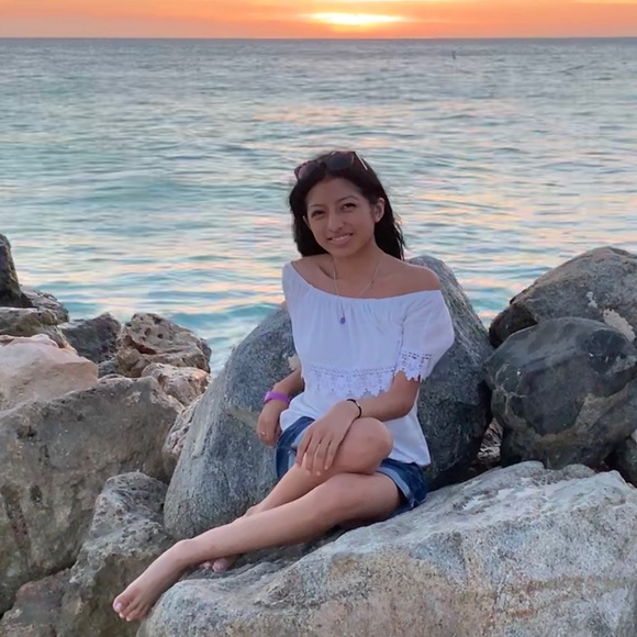 Meet your Posher, Spphia - Picture 1 of 1